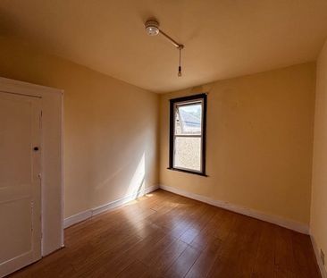 Room in a Shared House, Margery Park Road, E7 - Photo 4