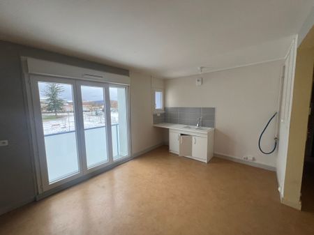 Location - Appartement T4 - 66 m² - Bavans - Photo 3