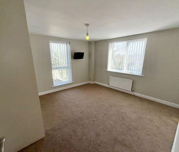 Apartment 3, 1c, Mayfield Square, Belfast BT10 0QT - Photo 2