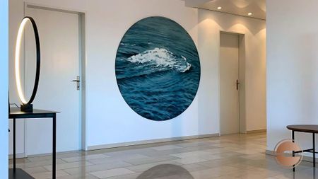 3-BEDROOM PENTHOUSE APARTMENT WITH LAKE VIEW - Photo 3