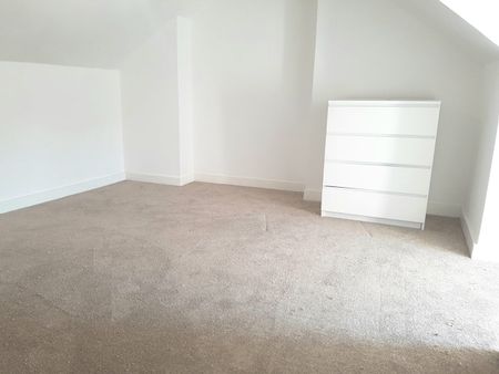 5 Bed Terraced House, Colless Road, N15 - Photo 2