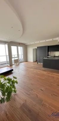 Next to VIC - Apartment with Loggia directly close Danube! - Foto 1
