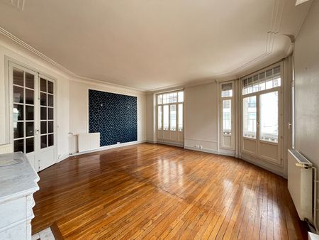 Location appartement 5 pièces, 114.86m², Reims - Photo 2