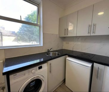 Studio Flat, Lordship Lane, SE22 - Photo 3