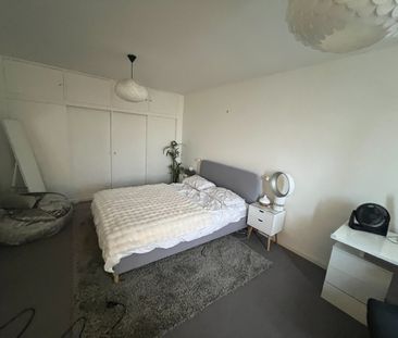 2 Bed Flat, Sussex Heights, BN1 - Photo 6