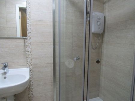 Winckley Square, Flat 10, PRESTON, Lancashire PR1 3JQ - Photo 5