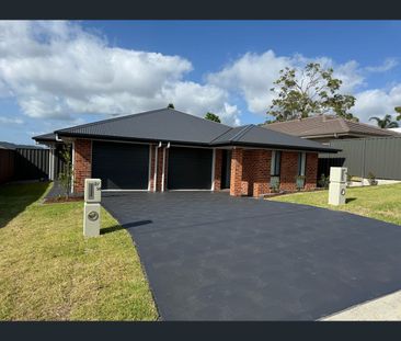 2/6 Silver Gum Cct, Edgeworth, NSW 2285 - Photo 1