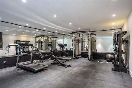 5 bedroom detached house to rent - Photo 3
