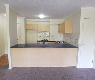 UNFURNISHED TWO BEDROOM & TWO BATHROOM UNIT WITH CITY VIEWS - Photo 6
