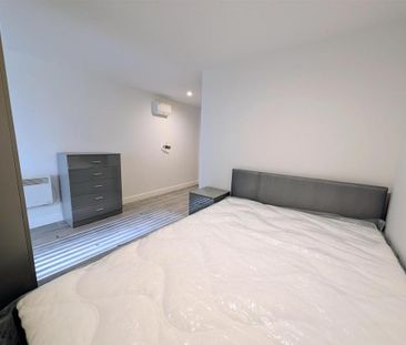 Studio to rent - Photo 6