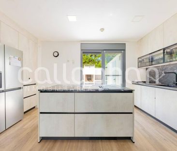 4 room luxury House for rent in Paterna, Spain - Photo 2