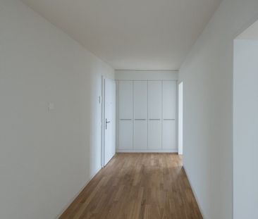 Charmant appartement rénové de 3 pièces - Foto 1