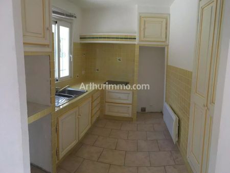 Location Appartement 2 pièces 61 m2 à Sainte-Maxime - Photo 2