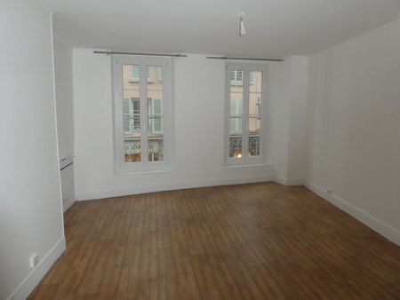 Location Appartement 2 pièces 37m² FONTAINEBLEAU 77300 - Photo 4