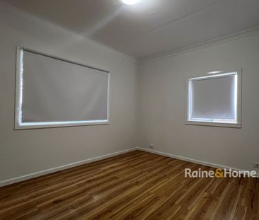 FRESHLY RENOVATED HOME WITH SELF CONTAINED STUDIO - Photo 4