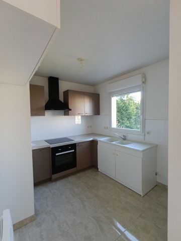 Location Appartement 3 pièces 58m² ST JEAN DE BRAYE 45800 - Photo 3