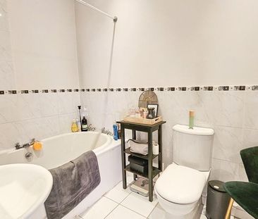 Imperial House, Russell Street, Gloucester - Photo 3