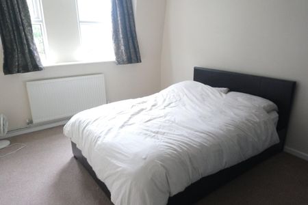 Broughton Grange - Photo 2