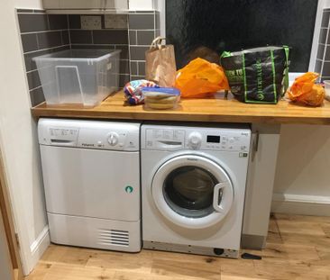 Portland Street - Photo 2