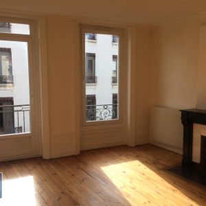 Location Appartement 3 pièces 62m² ST ETIENNE 42000 - Photo 3