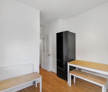 1 Bed Flat, Fernthorpe Road, SW16 - Photo 4