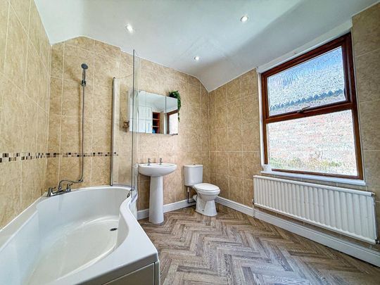 1 bedroom end of terrace house to rent - Photo 1