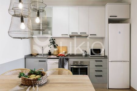 2 room luxury Apartment for rent in Barcelona, Catalonia - Photo 5