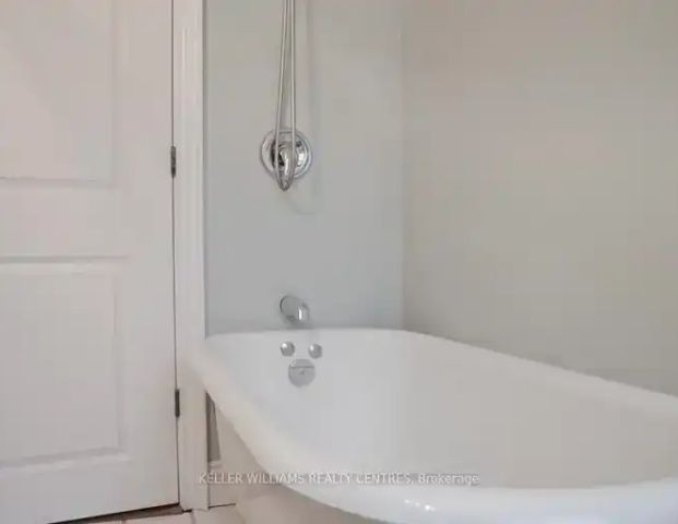 70 Ashdale Avenue #MAIN | 70 Ashdale Avenue, Toronto - Photo 1