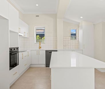 Beautifully Renovated 3 Bedroom Home in Prime Camden Park - Photo 6