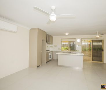 SPACIOUS, PRIVATE & READY TO ENJOY - Photo 6