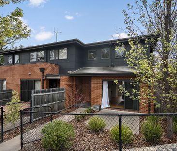 12/10 Robson Street, Garran - Photo 3