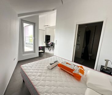 Location Appartement 1 pièce 33m² - Photo 5