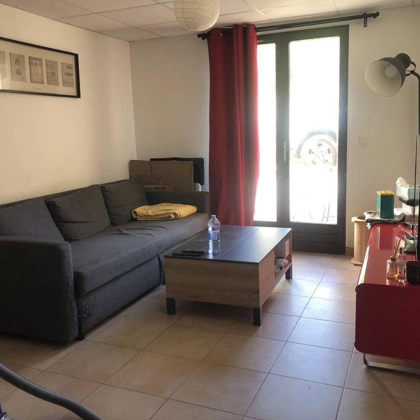 Quartier du Réveil Matin - A 12 minutes à pieds du RER - Photo 1