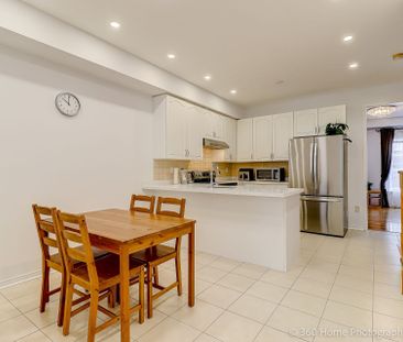 For Lease - 51 Lebovic Drive, Richmond Hill, Ontario - Photo 5