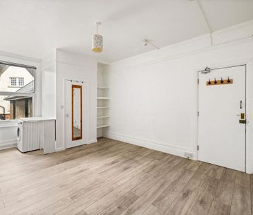 Studio to rent - Photo 6