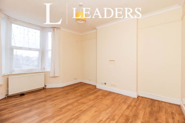 2 bedroom apartment to rent Cambridge Road, Eastbourne, BN22 - Photo 1