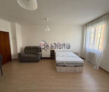 Alquiler de piso en Calle Juan de Ribera - Photo 2