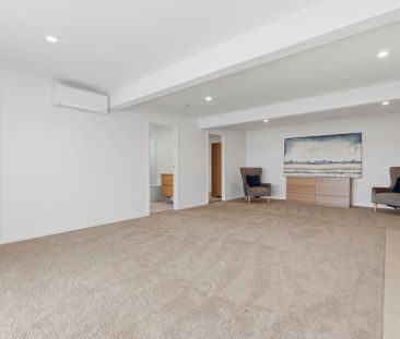 Brand New Apartment - Sublime Position - Direct Waterfront Access E... - Photo 1