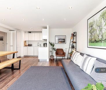 1 bedroom flat to rent - Photo 2