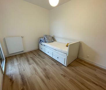Location Appartement 3 pièces 67m² - Photo 3