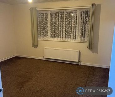 2 bedroom semi-detached house to rent - Photo 3