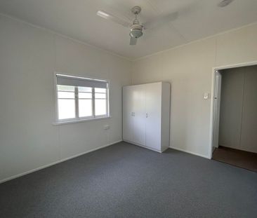 FULLY RENOVATED BEAUTY ON BARBER - Photo 2