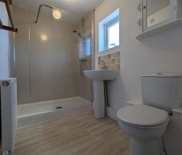 2 bedroom terraced house to rent - Photo 6