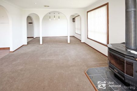 Sitting Amongst the Flowers - Photo 3