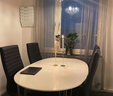 Uppsala - 2rok - tillsv - 11.500kr/mån - Photo 5