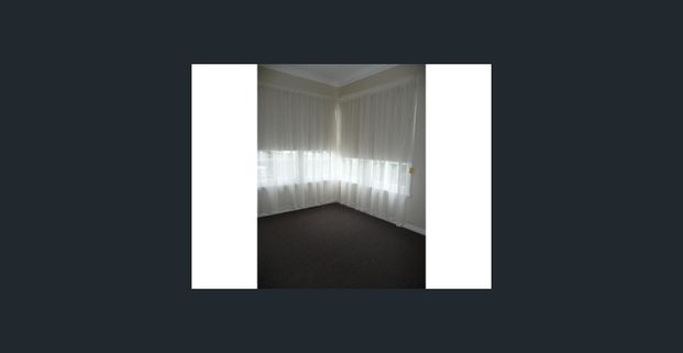 Beautiful Three Bedroom Home in Chatham - Photo 1