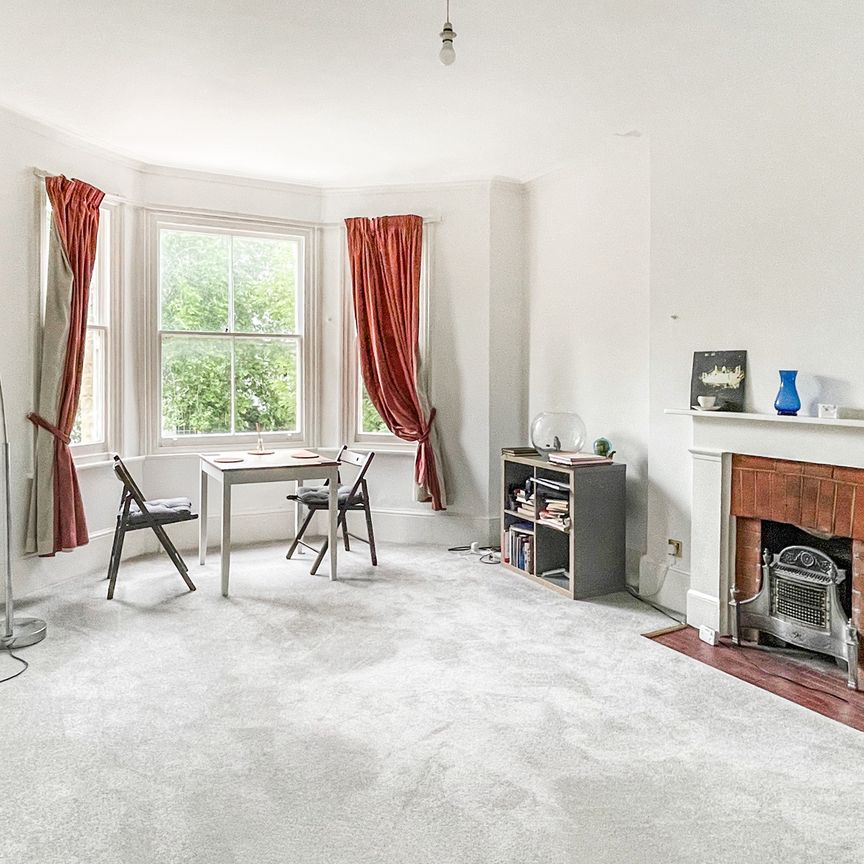 Vanbrugh Park, Blackheath, SE3, London - Photo 1