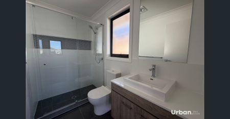 Brand New Family Home | Move In before Christmas - Photo 3