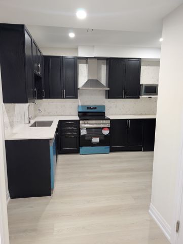 For Lease - 2445 CHARLES CORNWALL Road Unit# Basement, Oakville, Ontario - Photo 4