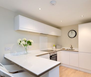 2 bedroom apartment to rent - Photo 4